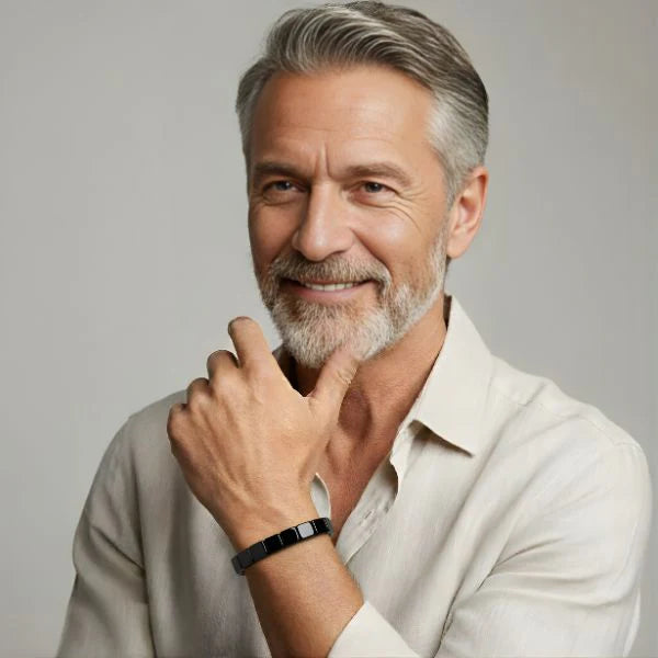 KORVOS HEMATITE BRACELET